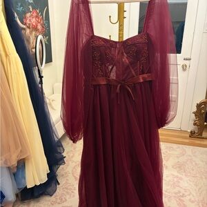 Elegant Burgundy Prom Dress